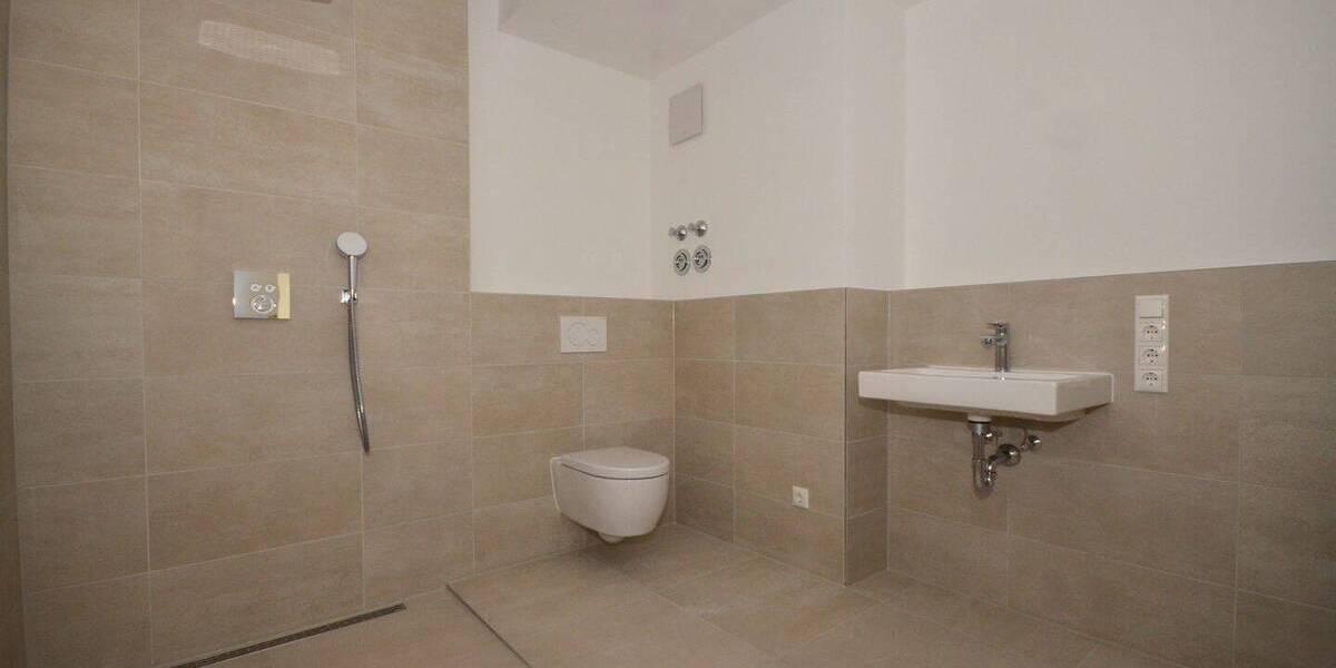 Etagenwohnung Frankfurt am Main Gallus - 2 Zimmer, 58 m&sup2;, 369.900&euro; | Angebot:25986559