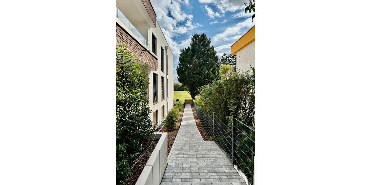 Einfamilienhaus Maintal - 4 Zimmer, 202 m&sup2;, 3.990&euro; | Angebot:26001612