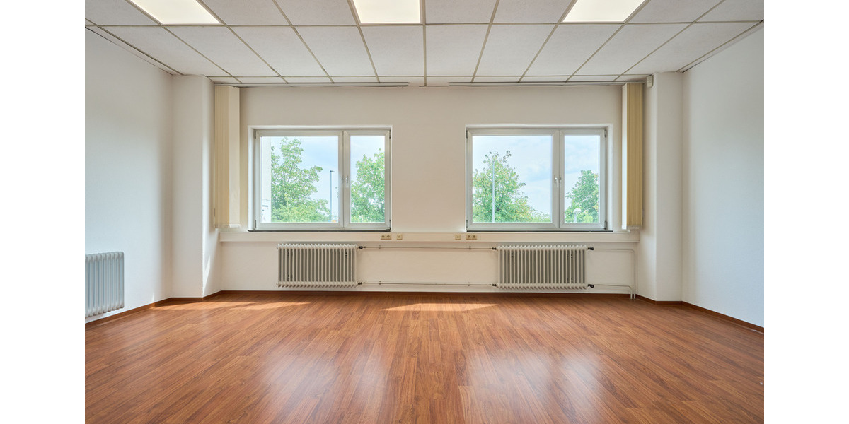 Gewerbeobjekt Friedrichsdorf - 7&euro; | Angebot:23811752