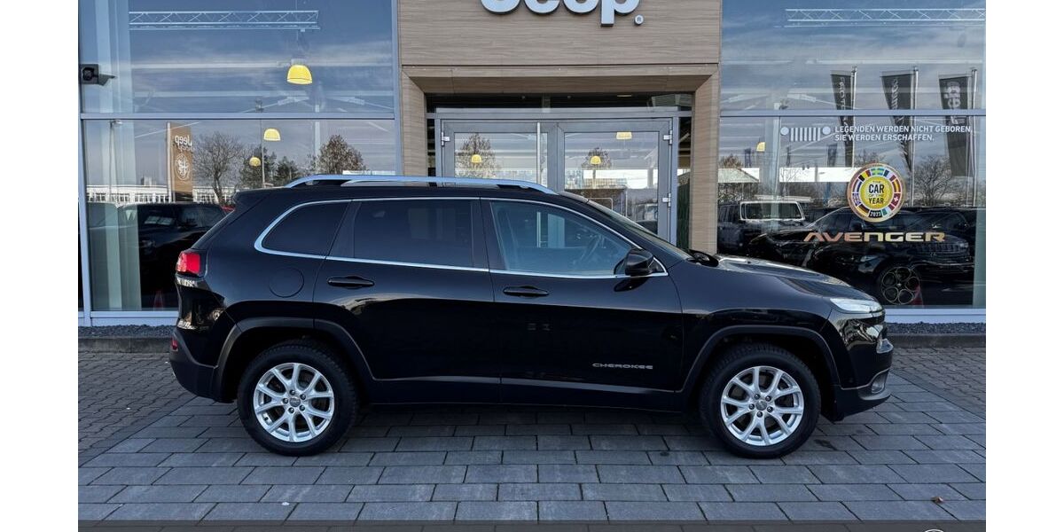 Jeep Cherokee 155.100 km 11.590 &euro; Aschaffenburg 63741