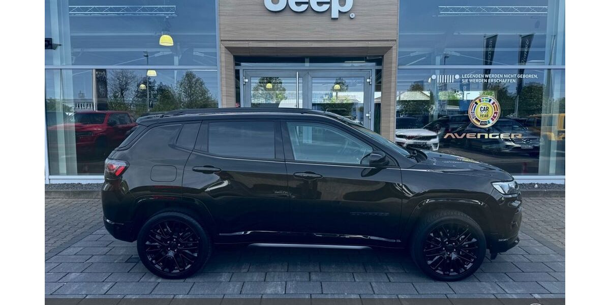 Jeep Compass 47.283 km 26.999 &euro; Aschaffenburg 63741