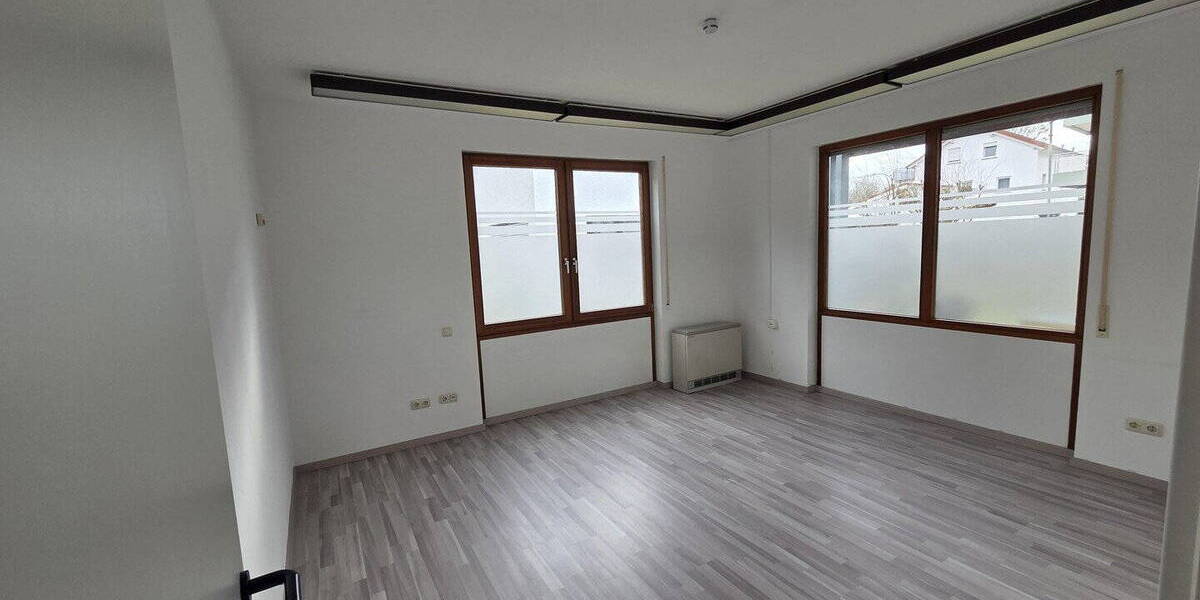 Gewerbeobjekt Schöneck Büdesheim - 730&euro; | Angebot:26809433