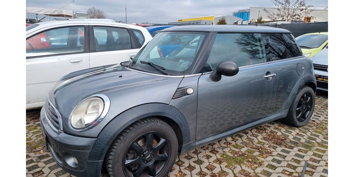 Mini ONE 98.000 km 4.800 &euro; Mühlheim am Main 63165