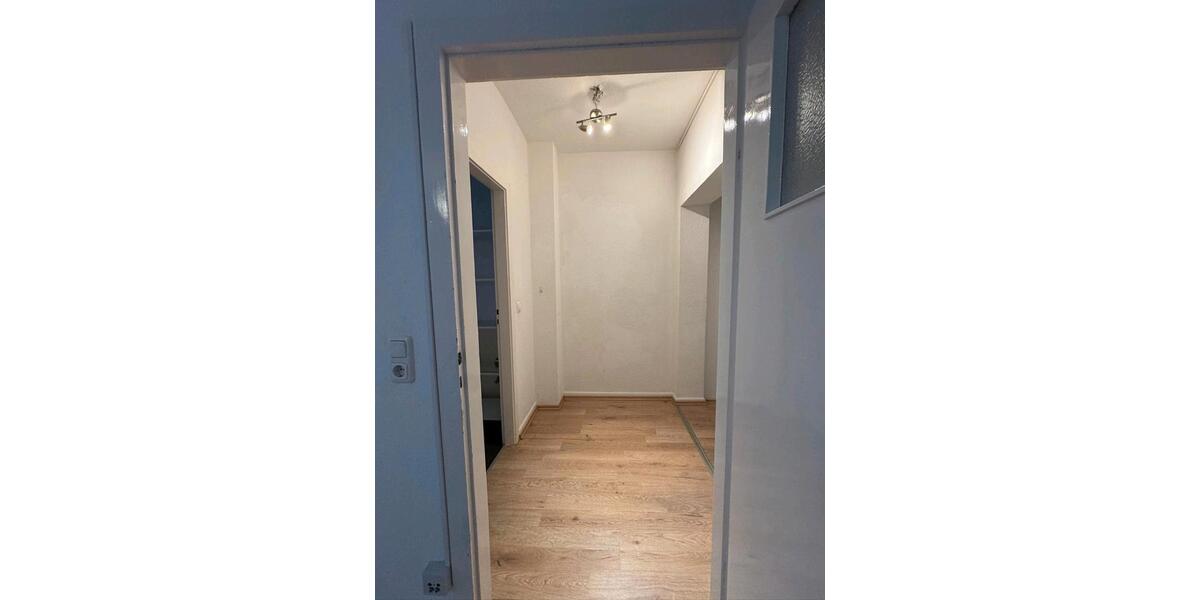 Etagenwohnung Frankfurt am Main - 2 Zimmer, 59 m&sup2;, 1.165&euro; | Angebot:25853911