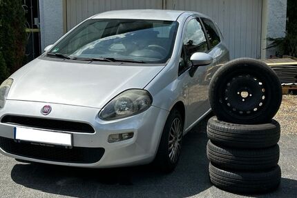 Fiat Punto 151.500 km 2.700 &euro; Offenbach am Main 63071
