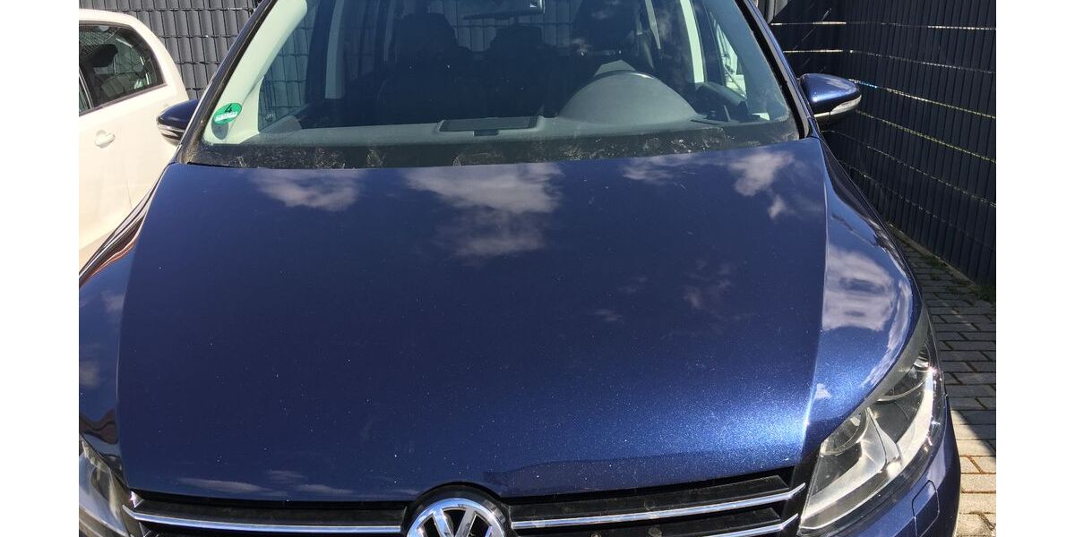 VW Touran 183.000 km 9.800 &euro; Friedberg 61169