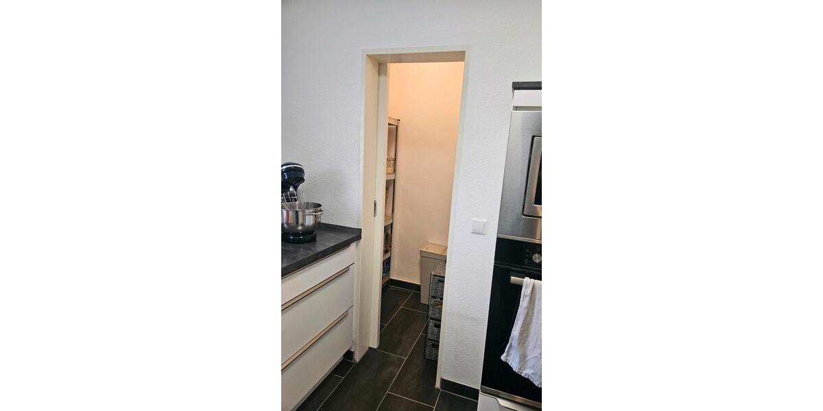 Dachgeschoßwohnung Hanau Großauheim - 2.5 Zimmer, 69 m&sup2;, 1.140&euro; | Angebot:26450152