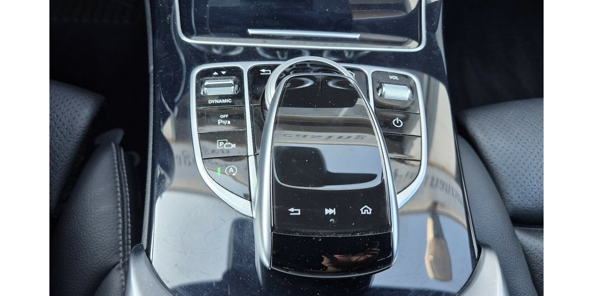 Mercedes-Benz C 200 T AMG Line Rückfahrkamera, AHK, Navigation, 83.637 km 23.890 &euro; Rodgau 63110