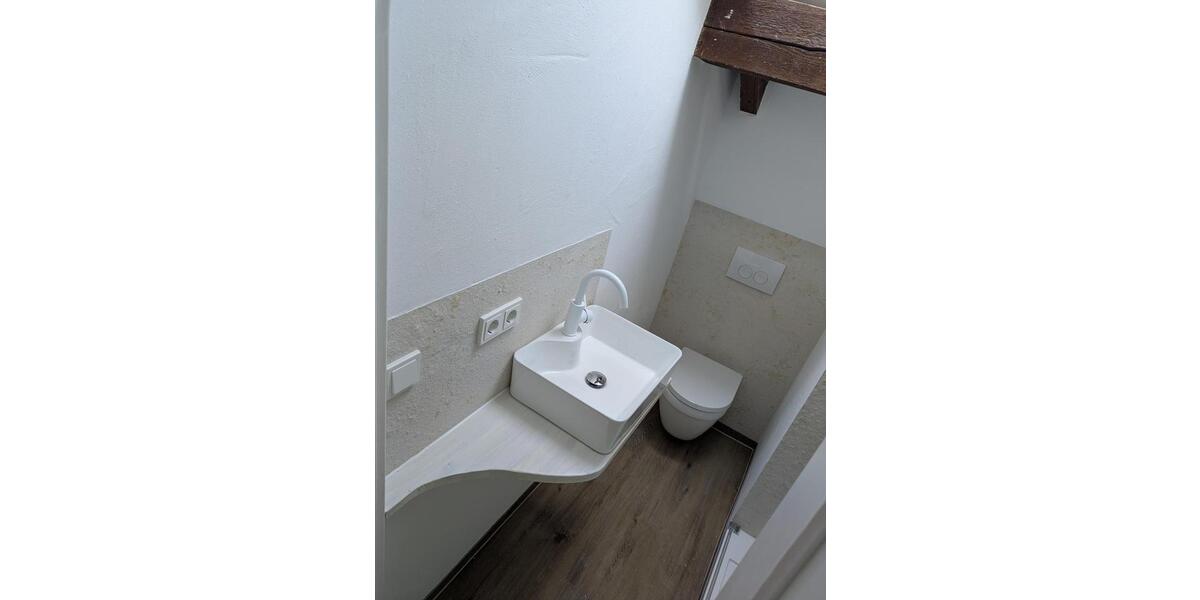 Etagenwohnung Großostheim - 5 Zimmer, 140 m&sup2;, 1.470&euro; | Angebot:25830806