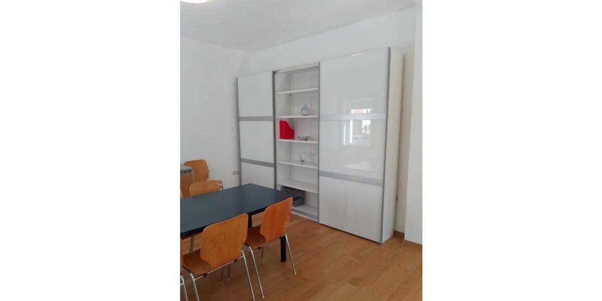 Hochparterre Offenbach am Main - 2 Zimmer, 52 m&sup2;, 220.000&euro; | Angebot:25840890