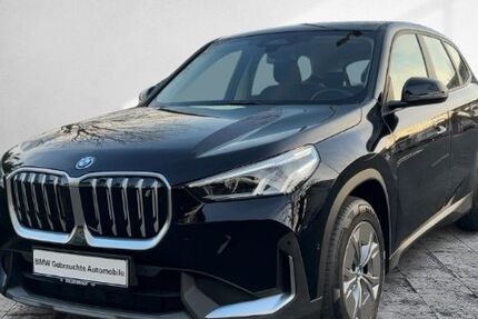 BMW iX1 30.358 km 30.966 &euro; Frankfurt 60314