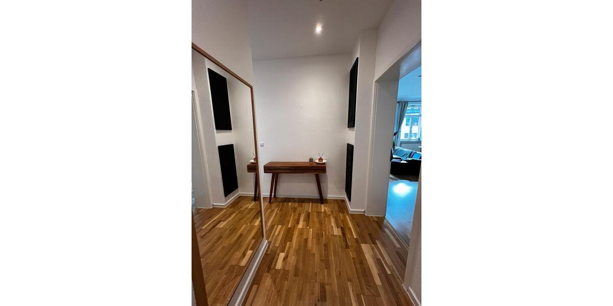 Etagenwohnung Frankfurt am Main Innenstadt - 3 Zimmer, 95 m&sup2;, 2.500&euro; | Angebot:25809532