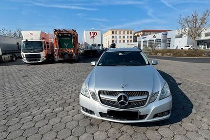Mercedes-Benz E 200 360.000 km 3.999 &euro; Offenbach am Main 63069