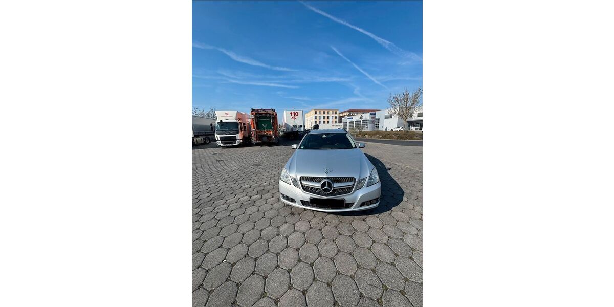 Mercedes-Benz E 200 360.000 km 3.999 &euro; Offenbach am Main 63069