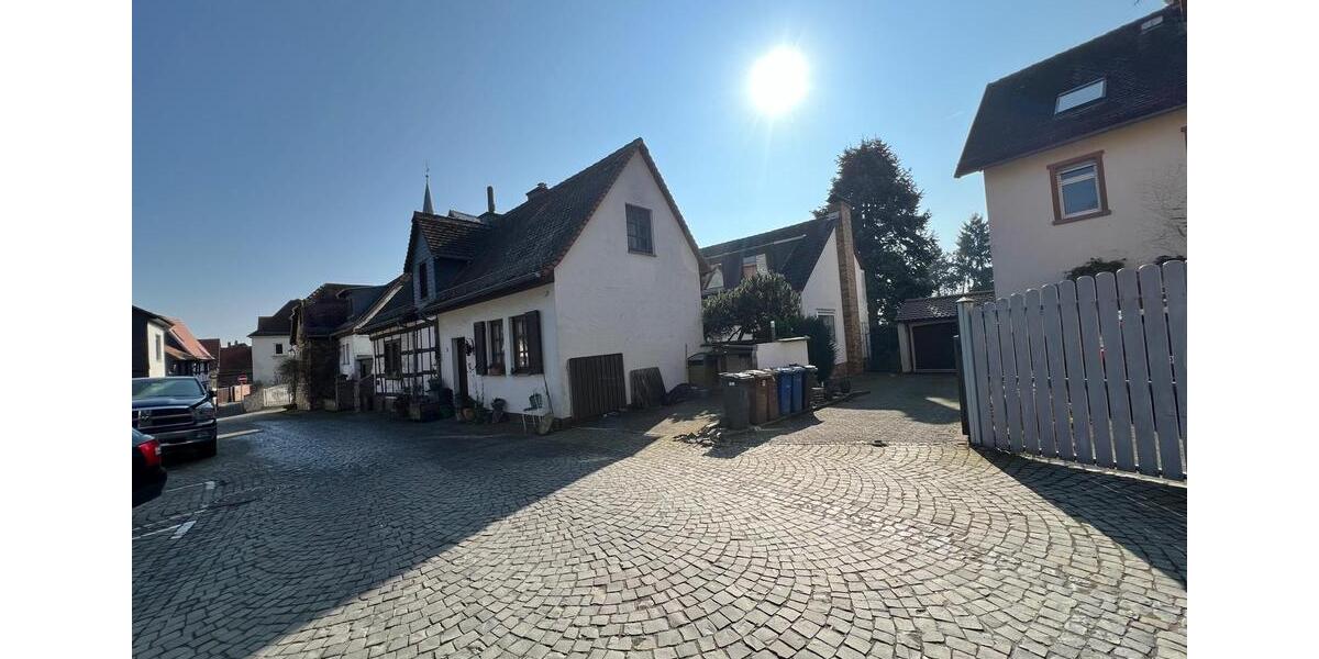 Einfamilienhaus Oberursel (Taunus) - 7 Zimmer, 160 m&sup2;, 980.000&euro; | Angebot:26587205