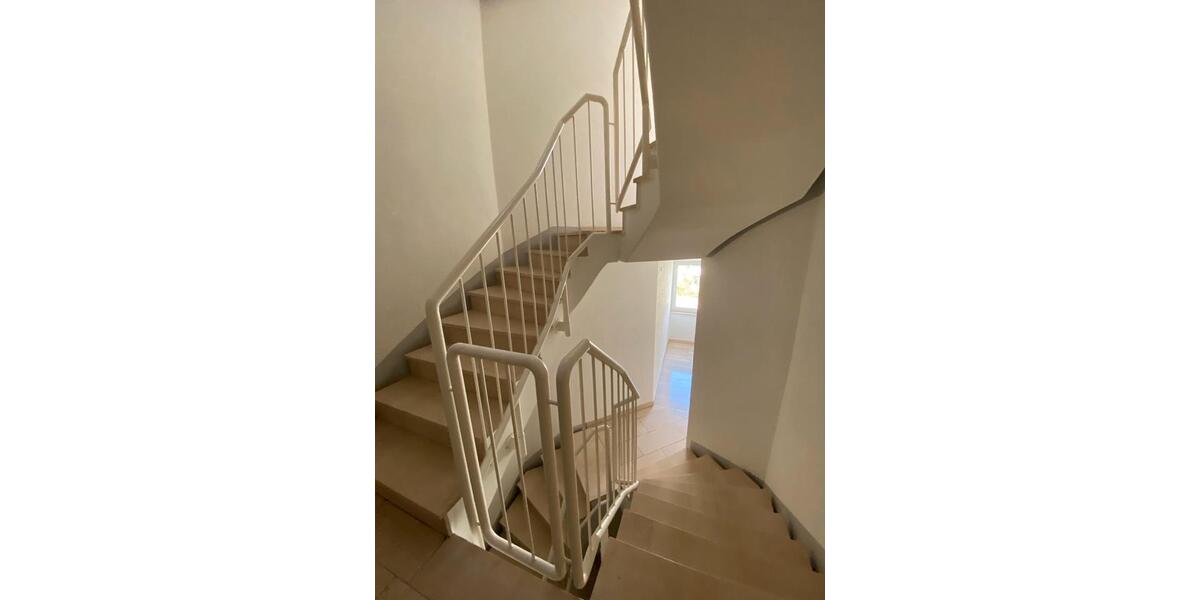 Etagenwohnung Schwalbach am Taunus - 1 Zimmer, 66 m&sup2;, 990&euro; | Angebot:25900858