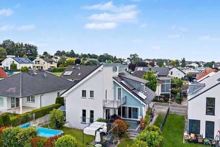 Haus Hanau Kesselstadt - 7 Zimmer, 240 m&sup2;, 949.000&euro; | Angebot:26885449