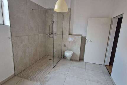Wohnung Hanau Großauheim - 3 Zimmer, 145 m&sup2;, 1.145&euro; | Angebot:26480131
