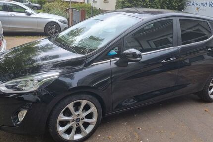 Ford Fiesta 146.000 km 6.599 &euro; Hanau 63457