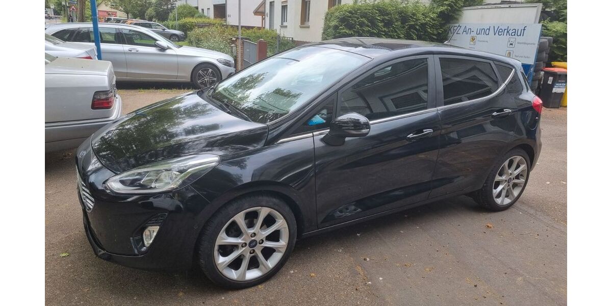 Ford Fiesta 146.000 km 6.599 &euro; Hanau 63457