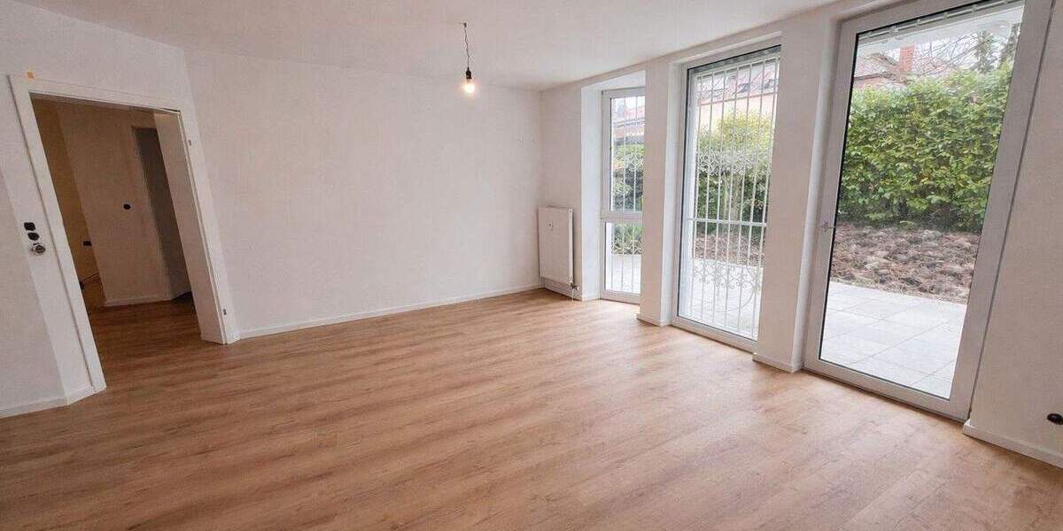 Terrassenwohnung Friedrichsdorf - 3 Zimmer, 124 m&sup2;, 1.580&euro; | Angebot:25787249