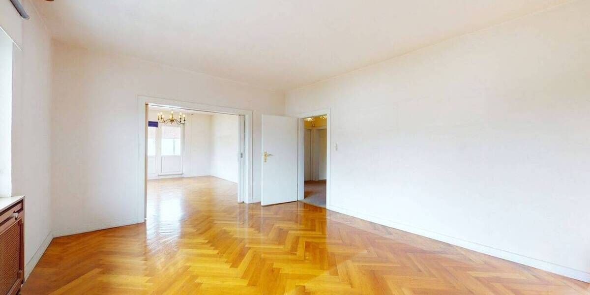 Etagenwohnung Frankfurt am Main Dornbusch - 4 Zimmer, 111 m&sup2;, 580.000&euro; | Angebot:25769235