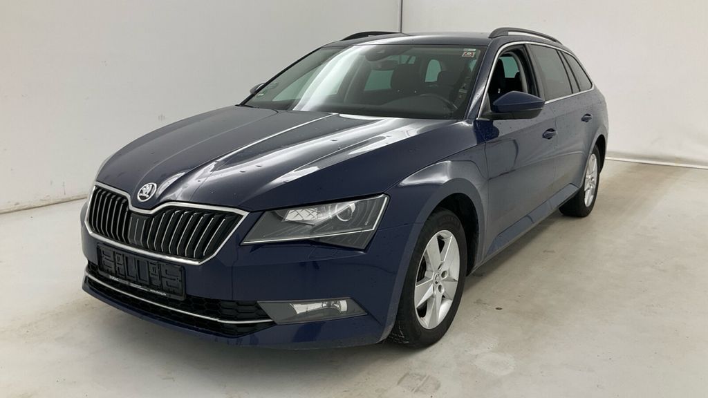 Skoda Superb 192.704 km 11.115 &euro; Eschborn 65760