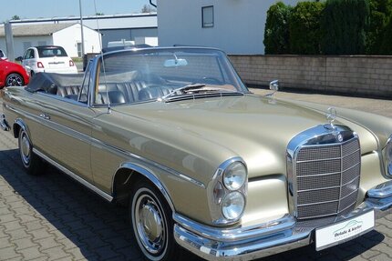 Mercedes-Benz 300 SE Cabriolet Top Original mit 58000 Km 58.000 km 149.000 &euro; Rodgau 63110