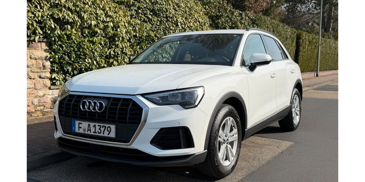 Audi Q3 9.890 km 24.900 &euro; Frankfurt am Main 60325
