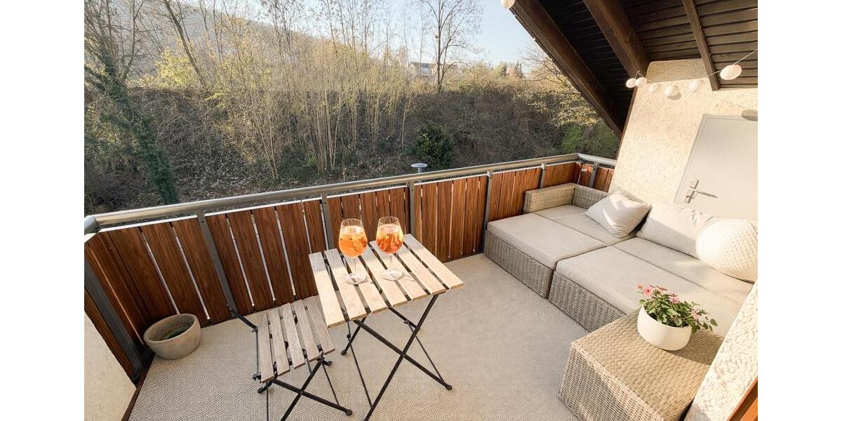 Dachgeschoßwohnung Goldbach - 3 Zimmer, 95 m&sup2;, 320.000&euro; | Angebot:26778916