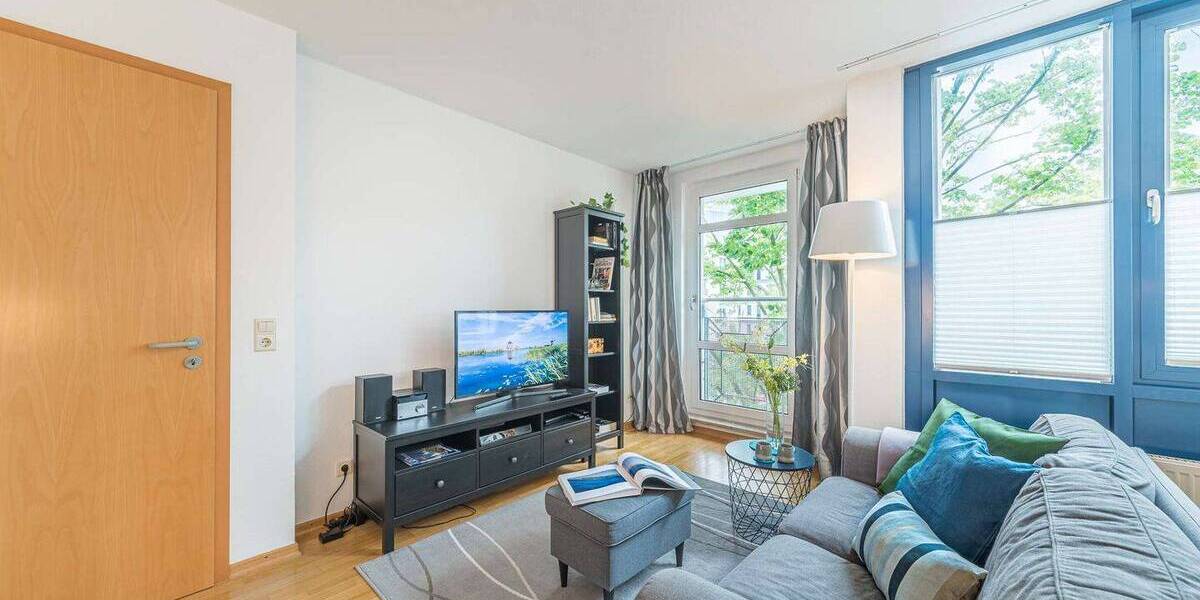Etagenwohnung Frankfurt am Main Innenstadt - 2 Zimmer, 51 m&sup2;, 1.890&euro; | Angebot:26850976