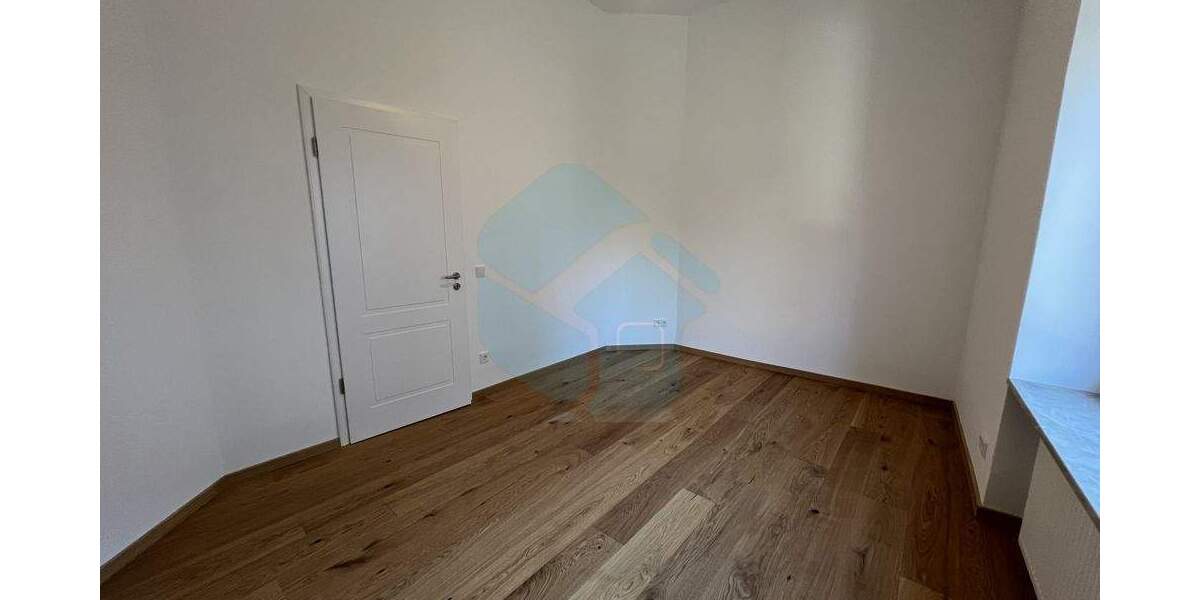 Etagenwohnung Frankfurt Sachsenhausen - 5 Zimmer, 160 m&sup2;, 3.000&euro; | Angebot:25734441