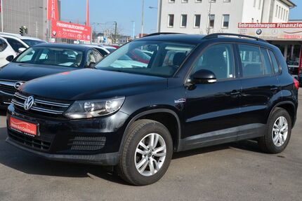 VW Tiguan 129.000 km 11.900 &euro; Frankfurt am Main 60388