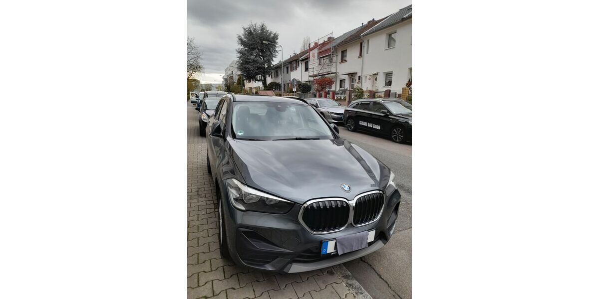 BMW X1 207.370 km 16.600 &euro; Frankfurt am Main 60326