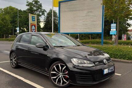 VW Golf 218.000 km 11.300 &euro; Aschaffenburg 63739