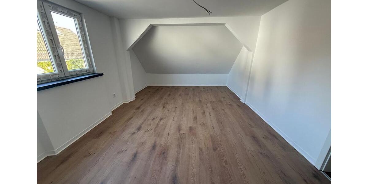 Einfamilienhaus Mühlheim am Main - 4 Zimmer, 120 m&sup2;, 1.500&euro; | Angebot:26372773