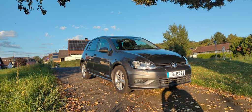 VW Golf 140.000 km 10.710 &euro; Ortenberg/ Selters 63683