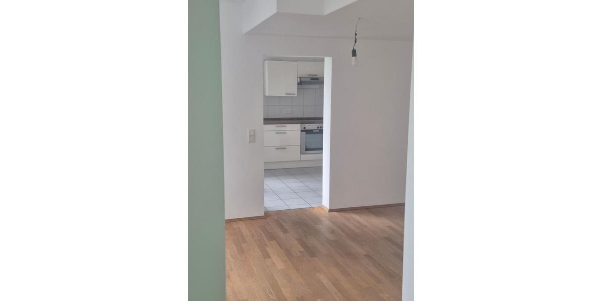 Etagenwohnung Frankfurt am Main Niederrad - 3.5 Zimmer, 106 m&sup2;, 1.689&euro; | Angebot:25266793