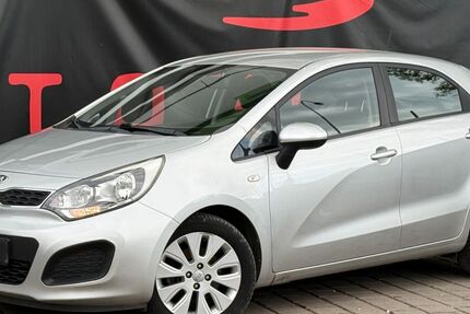 Kia Rio 87.000 km 6.500 &euro; Mühlheim am main 63165