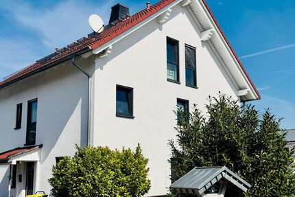 Haus Gründau - 5 Zimmer, 189 m&sup2;, 549.000&euro; | Angebot:25918137