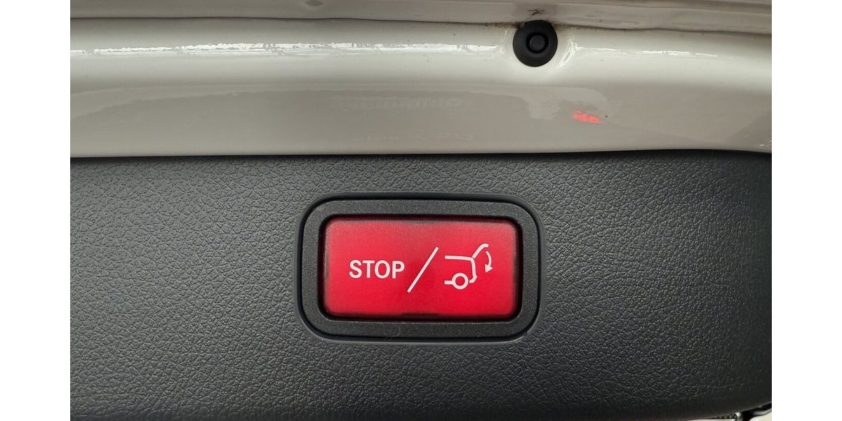 Mercedes-Benz C 300 T e AMG DISTRONIC-PANORAMA-360°-MEMORY 23.810 km 43.889 &euro; Groß-Umstadt 64823