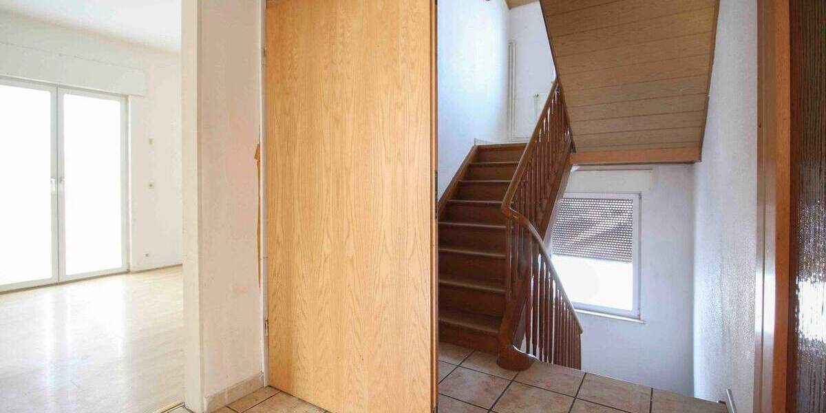 Einfamilienhaus Hanau Großauheim - 6 Zimmer, 289.000&euro; | Angebot:25715899