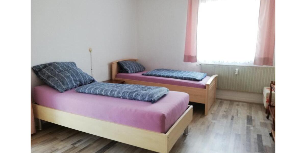 Etagenwohnung Hasselroth - 12 Zimmer, 100 m&sup2;, 18&euro; | Angebot:25056833