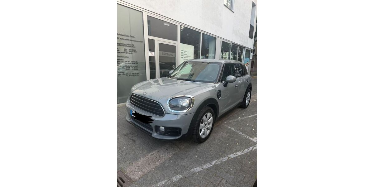 Mini Countryman C (Cooper) 164.000 km 13.800 &euro; Frankfurt am Main 65934