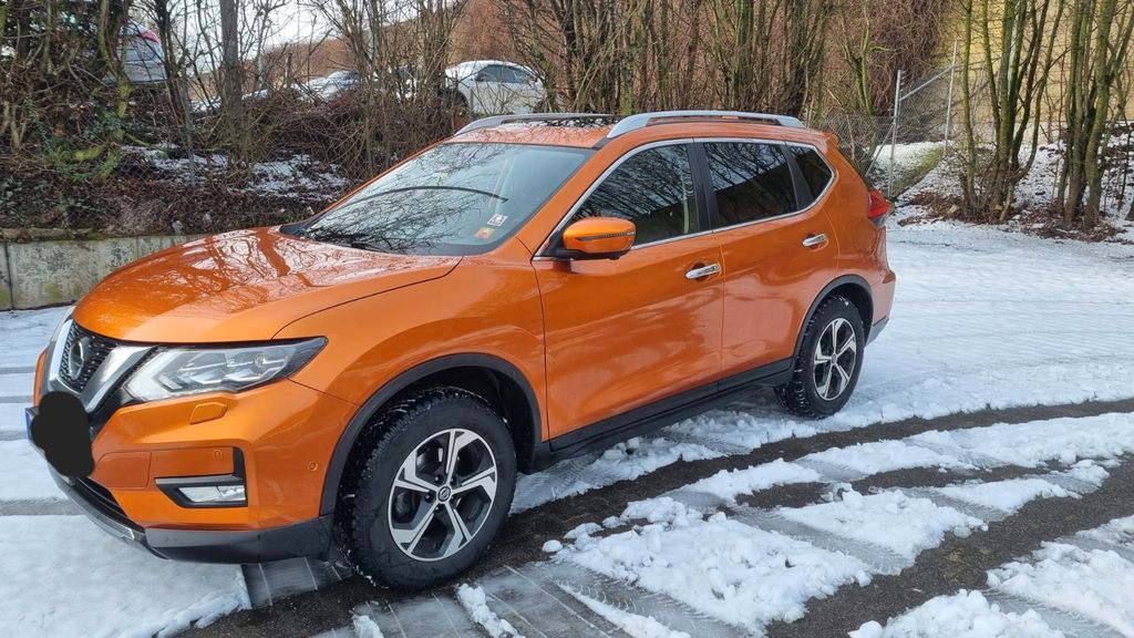 Nissan X-Trail 64.800 km 16.999 &euro; Frankfurt 60326