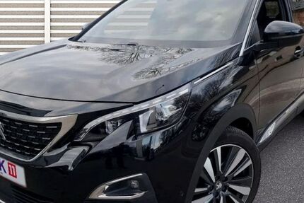 Peugeot 5008 176.563 km 14.989 &euro; Frankfurt am Main 60386