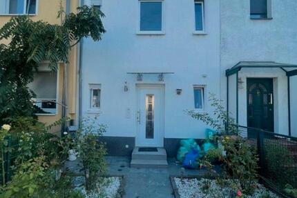 Wohnung Frankfurt am Main Ostend - 1 Zimmer, 33 m&sup2;, 850&euro; | Angebot:26209850