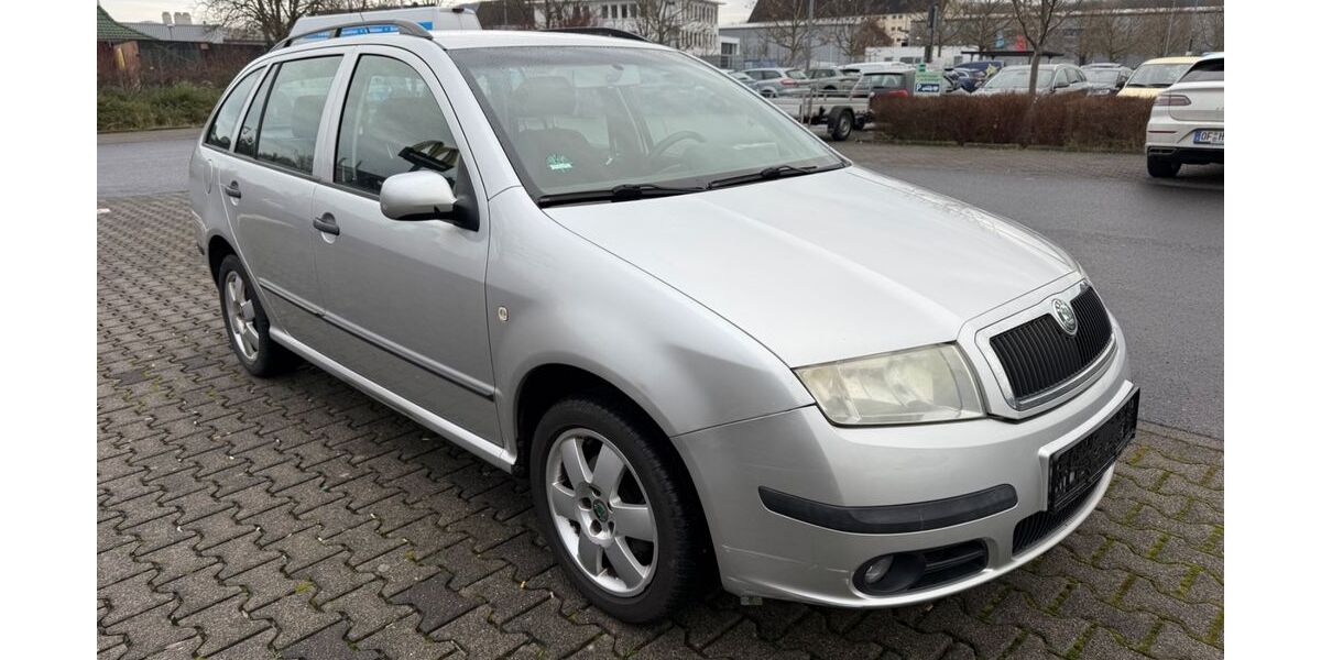 Skoda Fabia 118.600 km 4.490 &euro; Aschaffenburg 63739