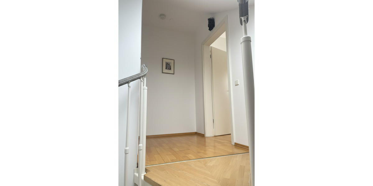 Maisonettenwohnung Frankfurt am Main Sachsenhausen - 2 Zimmer, 100 m&sup2;, 1.424&euro; | Angebot:25920465