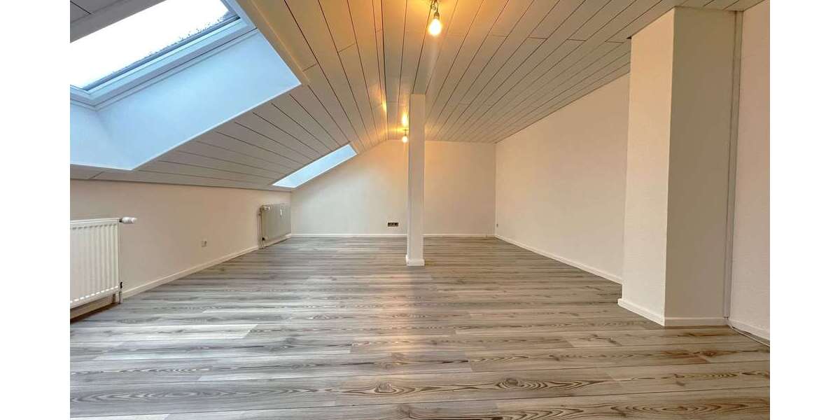 Etagenwohnung Gelnhausen - 4 Zimmer, 79 m&sup2;, 890&euro; | Angebot:23816299